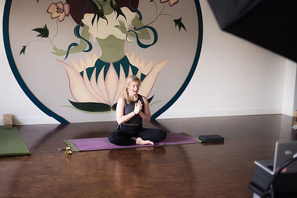 The Yoga Lounge_Canmore Alberta_Virtual Yoga Teacher